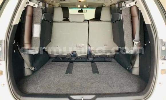 Acheter Occasion Voiture Toyota Fortuner Blanc à Beitbridge, Matabeleland South Acheter Occasion Voiture Toyota Fortuner Blanc à Beitbridge, Matabeleland South