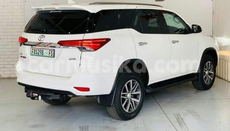 Big with watermark toyota fortuner matabeleland south beitbridge 27860