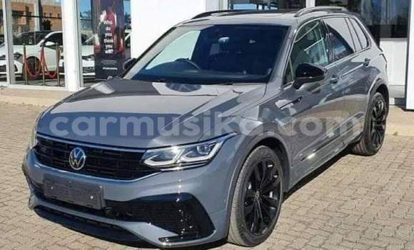 Nunua Ilio tumika Volkswagen Tiguan Nyingine Gari ndani ya Beitbridge nchini Matabeleland Kusini Nunua Ilio tumika Volkswagen Tiguan Nyingine Gari ndani ya Beitbridge nchini Matabeleland Kusini