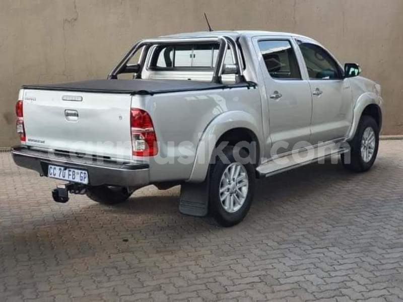 Big with watermark toyota hilux matabeleland south beitbridge 27864