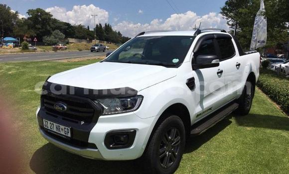 Tenga Tsaru Ford Ranger Chena Mota in Beitbridge in Matabeleland South