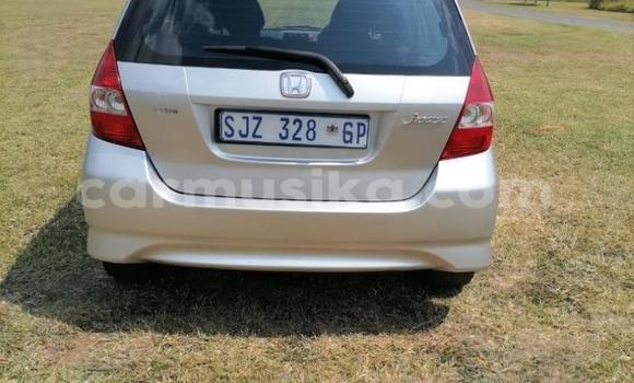 Buy Used Honda Jazz Silver Car in Beitbridge in Matabeleland South Buy Used Honda Jazz Silver Car in Beitbridge in Matabeleland South