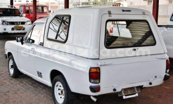 Acheter Occasion Voiture Nissan Pickup Blanc à Beitbridge, Matabeleland South Acheter Occasion Voiture Nissan Pickup Blanc à Beitbridge, Matabeleland South