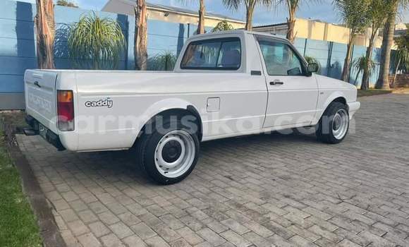 Nunua Ilio tumika Volkswagen Caddy Nyeupe Gari ndani ya Beitbridge nchini Matabeleland Kusini Nunua Ilio tumika Volkswagen Caddy Nyeupe Gari ndani ya Beitbridge nchini Matabeleland Kusini