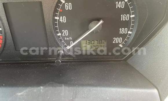 Nunua Ilio tumika Volkswagen Caddy Nyeupe Gari ndani ya Beitbridge nchini Matabeleland Kusini Nunua Ilio tumika Volkswagen Caddy Nyeupe Gari ndani ya Beitbridge nchini Matabeleland Kusini