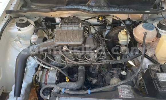 Nunua Ilio tumika Volkswagen Caddy Nyeupe Gari ndani ya Beitbridge nchini Matabeleland Kusini Nunua Ilio tumika Volkswagen Caddy Nyeupe Gari ndani ya Beitbridge nchini Matabeleland Kusini