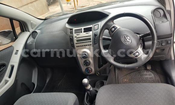 Buy Used Toyota Yaris White Car in Beitbridge in Matabeleland South Buy Used Toyota Yaris White Car in Beitbridge in Matabeleland South