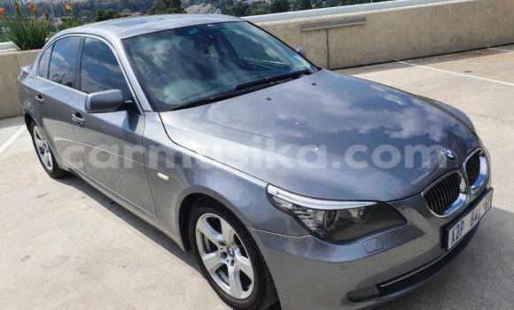 Nunua Ilio tumika BMW 5–Series Fedha Gari ndani ya Beitbridge nchini Matabeleland Kusini Nunua Ilio tumika BMW 5–Series Fedha Gari ndani ya Beitbridge nchini Matabeleland Kusini
