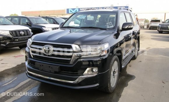Acheter Import Voiture Toyota Land Cruiser Noir à Import - Dubai, Harare Acheter Import Voiture Toyota Land Cruiser Noir à Import - Dubai, Harare