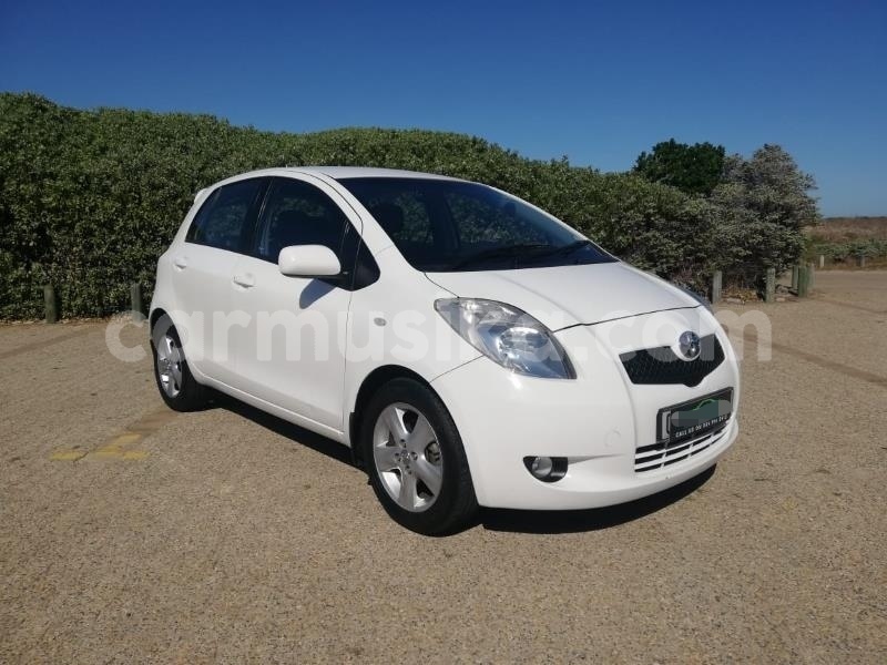 Big with watermark toyota yaris matabeleland south beitbridge 27909