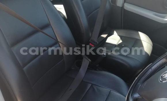 Buy Used Toyota Yaris White Car in Beitbridge in Matabeleland South Buy Used Toyota Yaris White Car in Beitbridge in Matabeleland South
