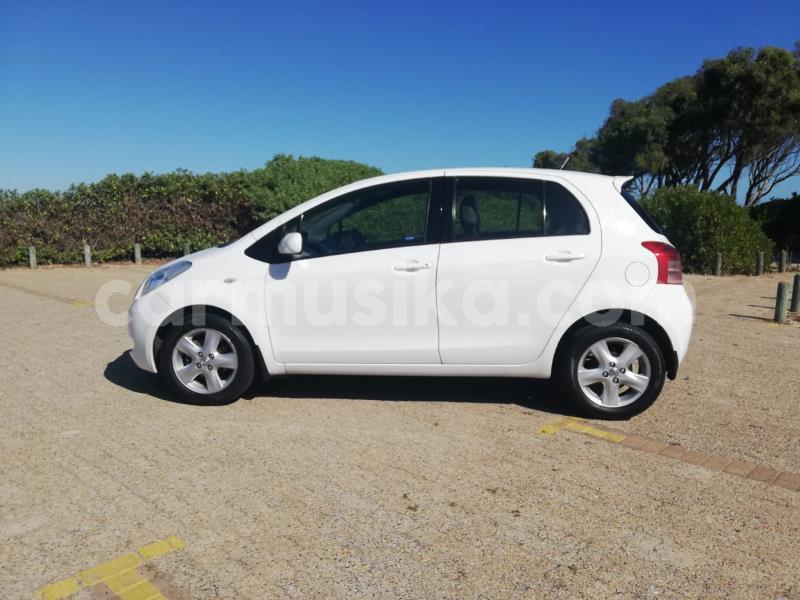 Big with watermark toyota yaris matabeleland south beitbridge 27909