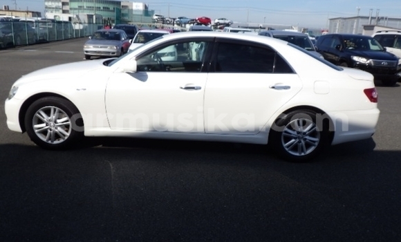 Nunua Ilio tumika Toyota Mark X Nyeupe Gari ndani ya Beitbridge nchini Matabeleland Kusini Nunua Ilio tumika Toyota Mark X Nyeupe Gari ndani ya Beitbridge nchini Matabeleland Kusini