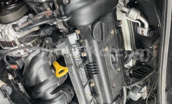 Buy Used Hyundai Accent White Car in Beitbridge in Matabeleland South Buy Used Hyundai Accent White Car in Beitbridge in Matabeleland South