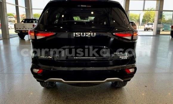 Buy Used Isuzu MU-X Black Car in Harare in Harare Buy Used Isuzu MU-X Black Car in Harare in Harare