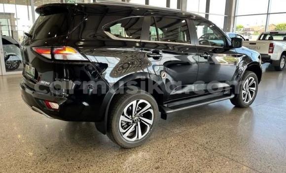 Buy Used Isuzu MU-X Black Car in Harare in Harare Buy Used Isuzu MU-X Black Car in Harare in Harare