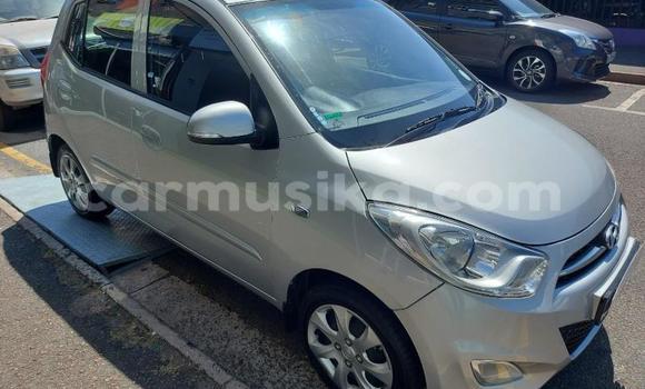 Nunua Ilio tumika Hyundai i20 Fedha Gari ndani ya Harare nchini Harare