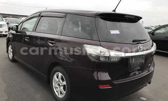 Nunua Ilio tumika Toyota Wish Beige Gari ndani ya Beitbridge nchini Matabeleland Kusini Nunua Ilio tumika Toyota Wish Beige Gari ndani ya Beitbridge nchini Matabeleland Kusini