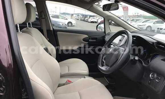Nunua Ilio tumika Toyota Wish Beige Gari ndani ya Beitbridge nchini Matabeleland Kusini Nunua Ilio tumika Toyota Wish Beige Gari ndani ya Beitbridge nchini Matabeleland Kusini