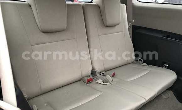 Nunua Ilio tumika Toyota Wish Beige Gari ndani ya Beitbridge nchini Matabeleland Kusini Nunua Ilio tumika Toyota Wish Beige Gari ndani ya Beitbridge nchini Matabeleland Kusini