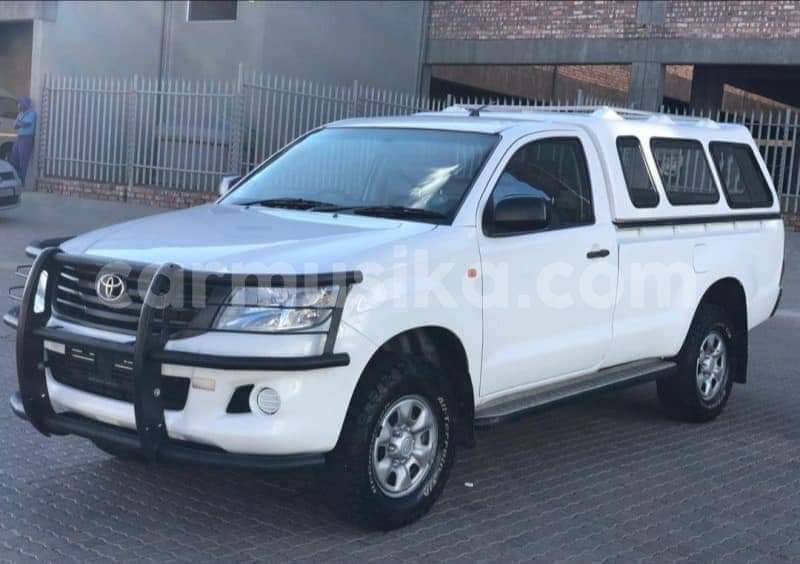 Big with watermark toyota hilux matabeleland south beitbridge 27923