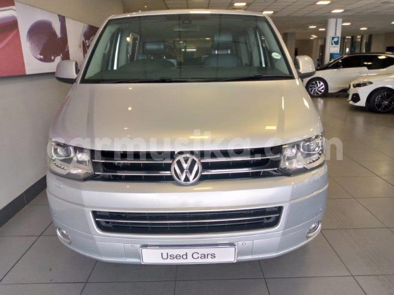 Big with watermark volkswagen caravelle matabeleland south beitbridge 27924