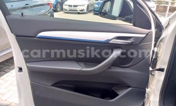 Tenga Tsaru Volkswagen Caravelle Sirivha Mota in Beitbridge in Matabeleland South Tenga Tsaru Volkswagen Caravelle Sirivha Mota in Beitbridge in Matabeleland South