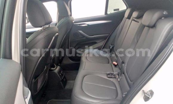 Tenga Tsaru Volkswagen Caravelle Sirivha Mota in Beitbridge in Matabeleland South Tenga Tsaru Volkswagen Caravelle Sirivha Mota in Beitbridge in Matabeleland South