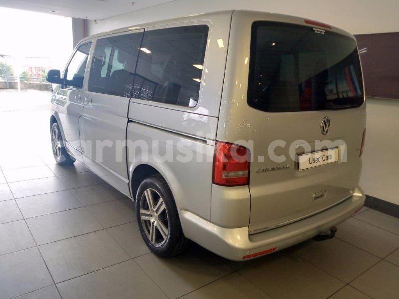 Big with watermark volkswagen caravelle matabeleland south beitbridge 27924