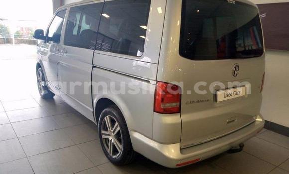Tenga Tsaru Volkswagen Caravelle Sirivha Mota in Beitbridge in Matabeleland South Tenga Tsaru Volkswagen Caravelle Sirivha Mota in Beitbridge in Matabeleland South