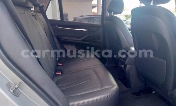 Acheter Occasion Voiture BMW X5 Gris à Beitbridge, Matabeleland South Acheter Occasion Voiture BMW X5 Gris à Beitbridge, Matabeleland South