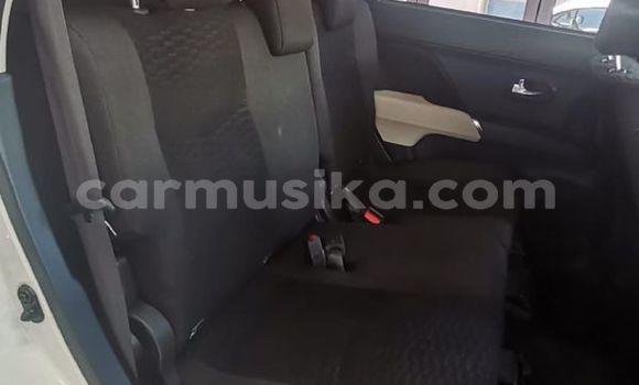 Acheter Occasion Voiture Toyota Rush Blanc à Beitbridge, Matabeleland South Acheter Occasion Voiture Toyota Rush Blanc à Beitbridge, Matabeleland South