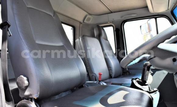 Acheter Occasion Voiture Nissan Urvan Bleu à Beitbridge, Matabeleland South Acheter Occasion Voiture Nissan Urvan Bleu à Beitbridge, Matabeleland South