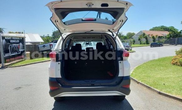 Tenga Tsaru Toyota Rush Chena Mota in Beitbridge in Matabeleland South Tenga Tsaru Toyota Rush Chena Mota in Beitbridge in Matabeleland South