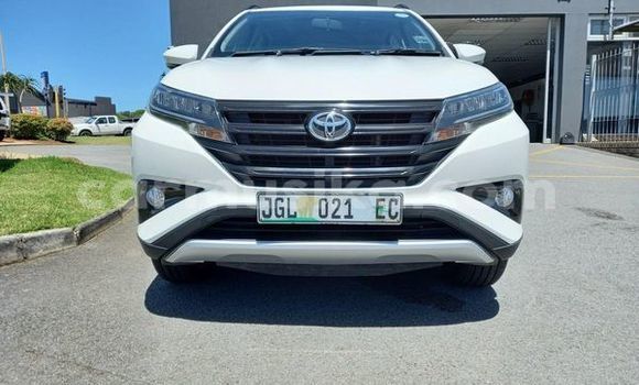 Tenga Tsaru Toyota Rush Chena Mota in Beitbridge in Matabeleland South Tenga Tsaru Toyota Rush Chena Mota in Beitbridge in Matabeleland South