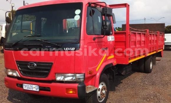 Buy Used Nissan Pickup Red Car in Beitbridge in Matabeleland South