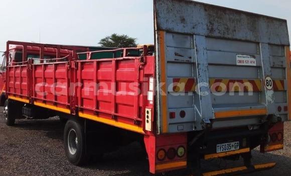 Buy Used Nissan Pickup Red Car in Beitbridge in Matabeleland South Buy Used Nissan Pickup Red Car in Beitbridge in Matabeleland South