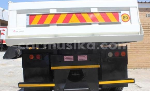 Acheter Occasion Voiture Haima 7 Blanc à Beitbridge, Matabeleland South Acheter Occasion Voiture Haima 7 Blanc à Beitbridge, Matabeleland South