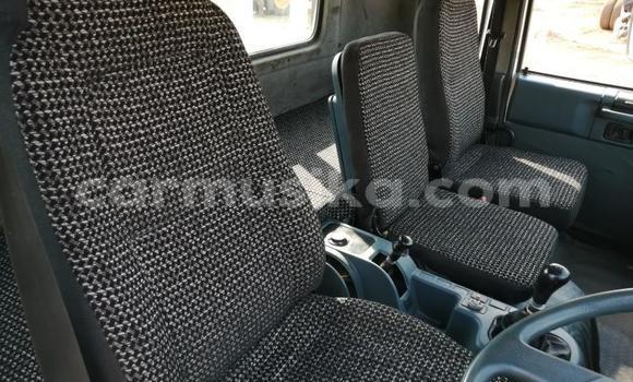 Acheter Occasion Utilitaire Nissan UD Blanc à Beitbridge, Matabeleland South Acheter Occasion Utilitaire Nissan UD Blanc à Beitbridge, Matabeleland South