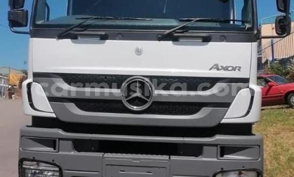 Acheter Occasion Voiture Mercedes‒Benz W29 Blanc à Beitbridge, Matabeleland South Acheter Occasion Voiture Mercedes‒Benz W29 Blanc à Beitbridge, Matabeleland South