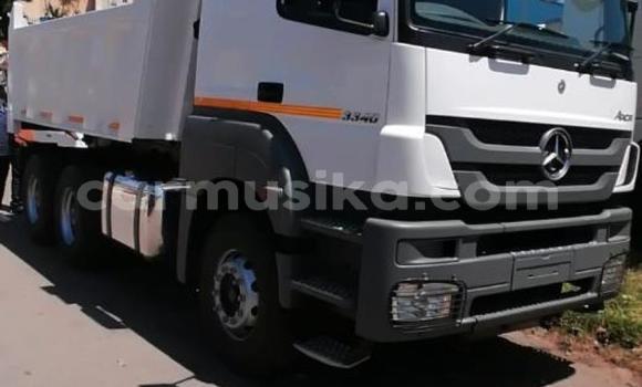 Acheter Occasion Voiture Mercedes‒Benz W29 Blanc à Beitbridge, Matabeleland South Acheter Occasion Voiture Mercedes‒Benz W29 Blanc à Beitbridge, Matabeleland South