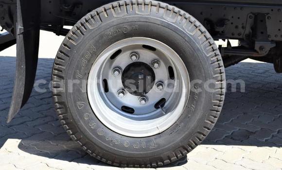 Acheter Occasion Voiture Isuzu 117 Blanc à Beitbridge, Matabeleland South Acheter Occasion Voiture Isuzu 117 Blanc à Beitbridge, Matabeleland South