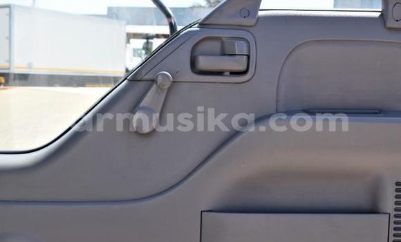 Acheter Occasion Voiture Isuzu 117 Blanc à Beitbridge, Matabeleland South Acheter Occasion Voiture Isuzu 117 Blanc à Beitbridge, Matabeleland South