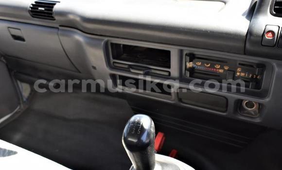 Acheter Occasion Voiture Isuzu 117 Blanc à Beitbridge, Matabeleland South Acheter Occasion Voiture Isuzu 117 Blanc à Beitbridge, Matabeleland South