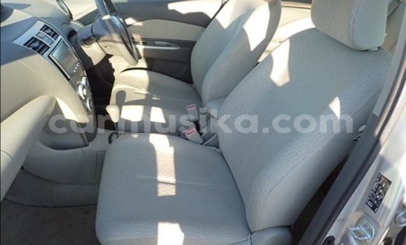 Acheter Occasion Voiture Toyota Belta Gris à Beitbridge, Matabeleland South Acheter Occasion Voiture Toyota Belta Gris à Beitbridge, Matabeleland South