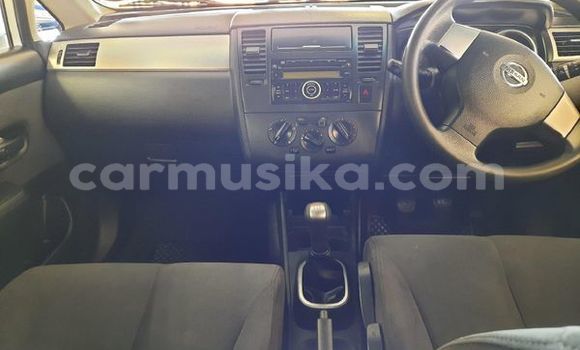 Acheter Occasion Voiture Nissan Tiida Blanc à Beitbridge, Matabeleland South Acheter Occasion Voiture Nissan Tiida Blanc à Beitbridge, Matabeleland South