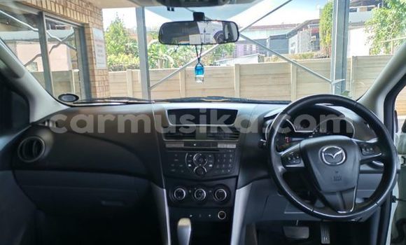 Tenga Tsaru Mazda BT-50 Chena Mota in Beitbridge in Matabeleland South Tenga Tsaru Mazda BT-50 Chena Mota in Beitbridge in Matabeleland South