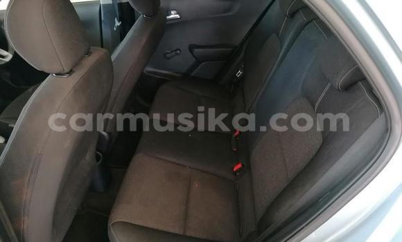 Buy Used Kia Picanto Blue Car in Beitbridge in Matabeleland South Buy Used Kia Picanto Blue Car in Beitbridge in Matabeleland South