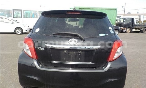 Acheter Occasion Voiture Toyota Vitz Noir à Beitbridge, Matabeleland South Acheter Occasion Voiture Toyota Vitz Noir à Beitbridge, Matabeleland South