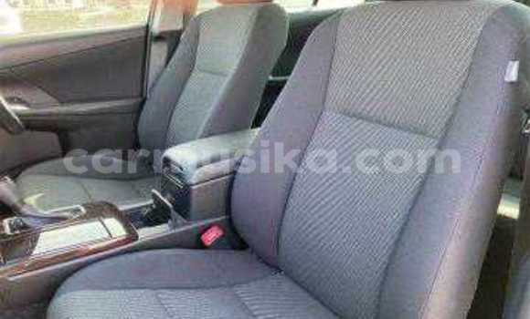 Buy Used Toyota Camry White Car in Beitbridge in Matabeleland South Buy Used Toyota Camry White Car in Beitbridge in Matabeleland South